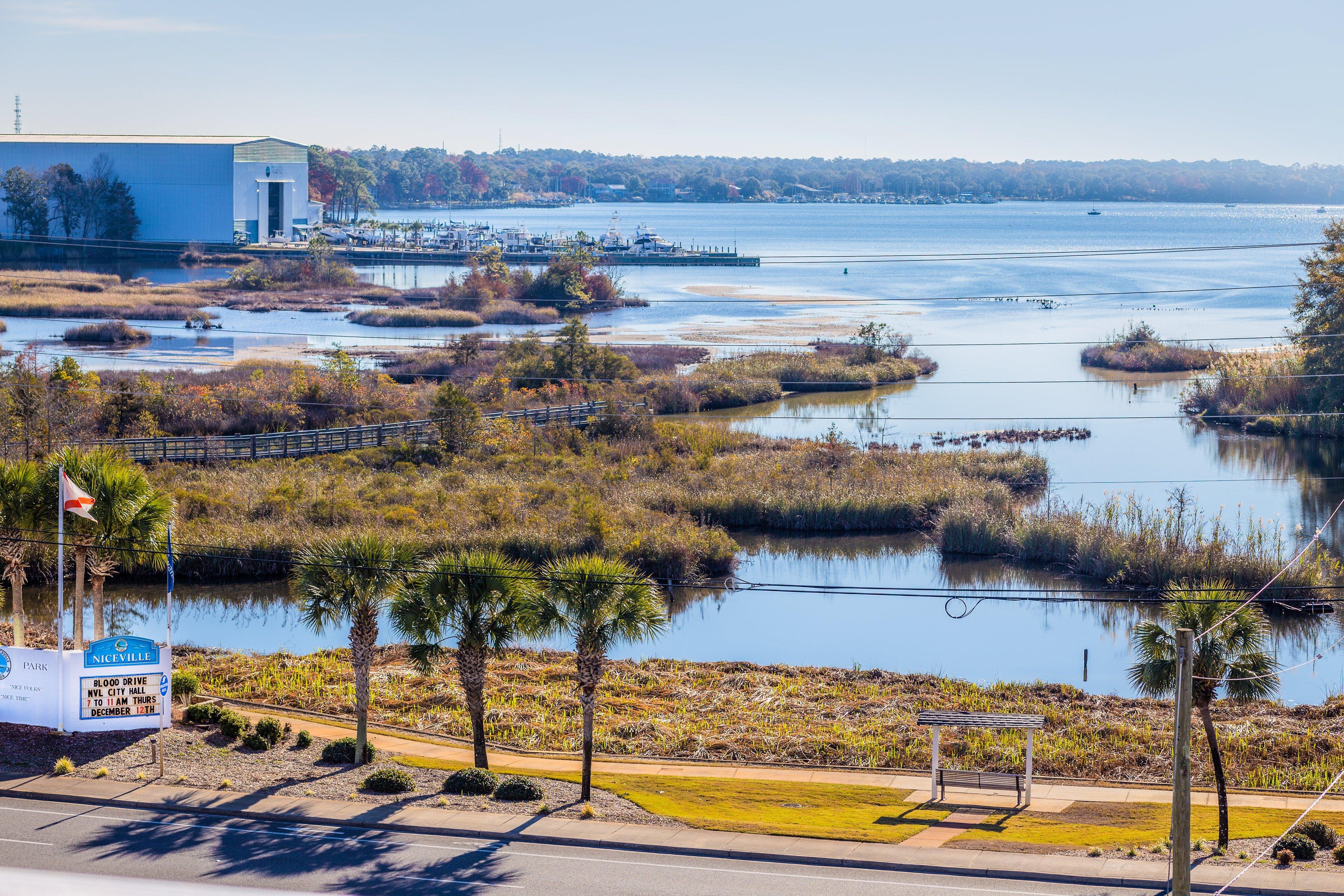 Holiday Inn Express & Suites Niceville - Eglin Area By Ihg Exterior photo