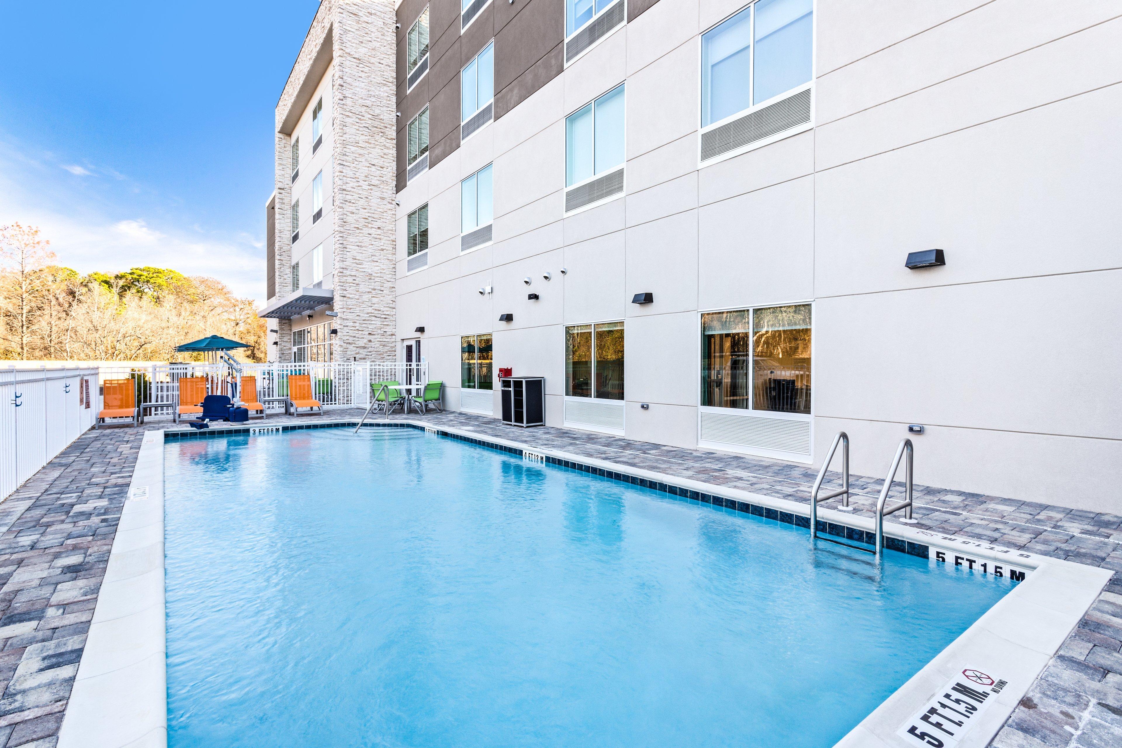 Holiday Inn Express & Suites Niceville - Eglin Area By Ihg Exterior photo
